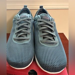 Sketchers Go Walk Classic